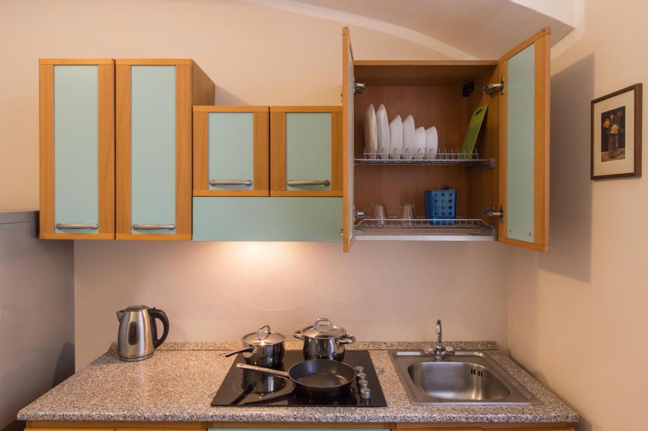 Duskova Apartments ปราก ภายนอก รูปภาพ