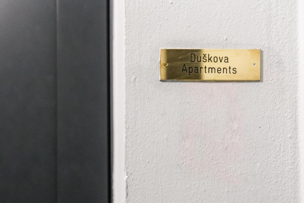 Duskova Apartments ปราก ภายนอก รูปภาพ