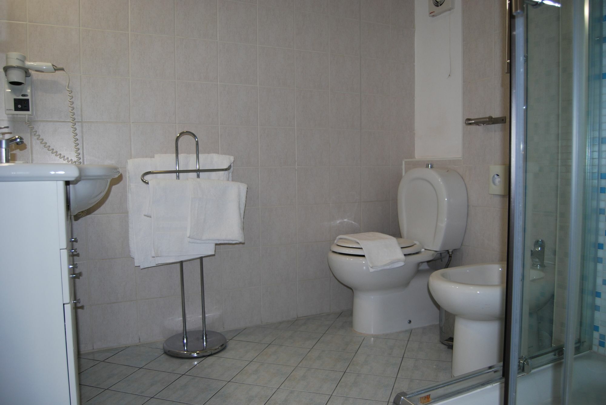 Duskova Apartments ปราก ภายนอก รูปภาพ